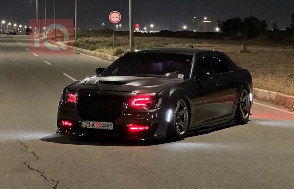 كرايسلر 300